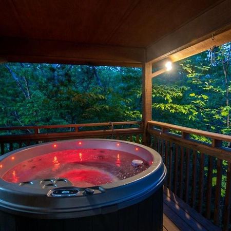 Rocky Top Lodge Gatlinburg Exterior photo