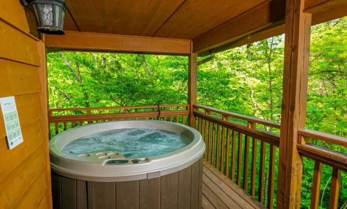 Rocky Top Lodge Gatlinburg Exterior photo